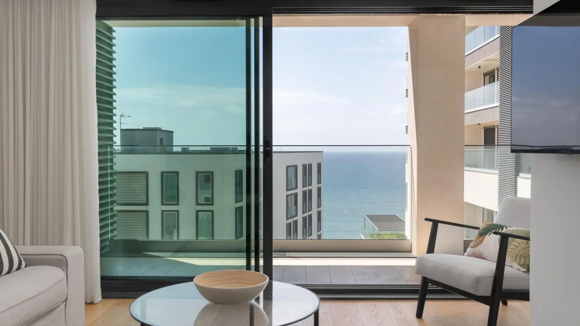 Acqua Residence VII - Luxury 3Br In Funchal 0*, Funchal (Madeira) Portugal